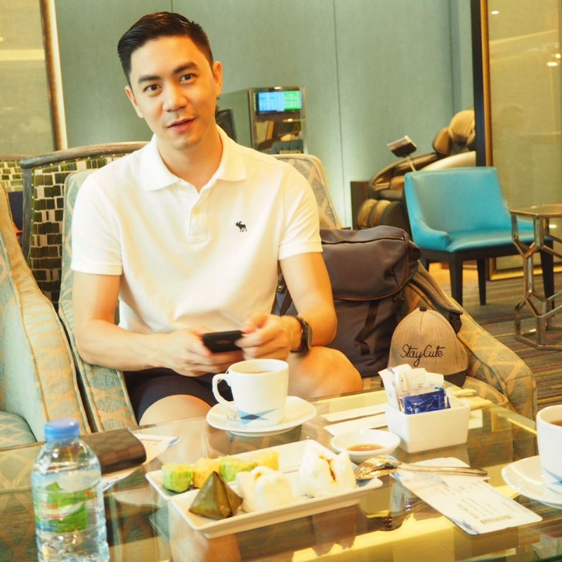 李的第二张照片--香港交友中心