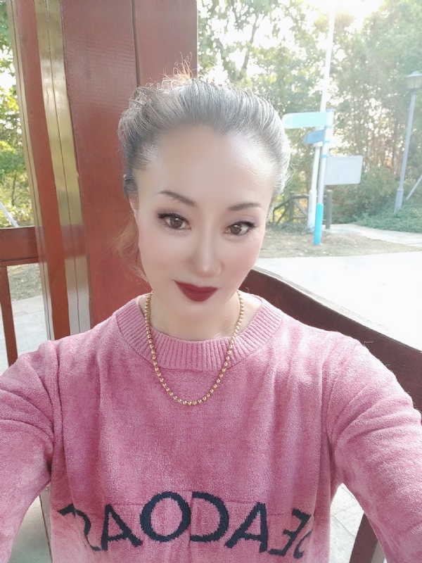 燕子的第五张照片--香港交友中心