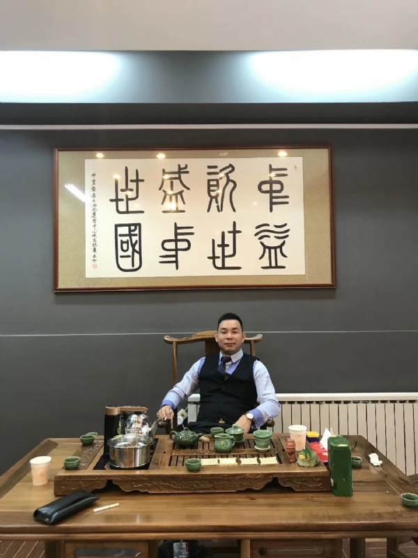 欧豪的第一张照片--香港交友中心