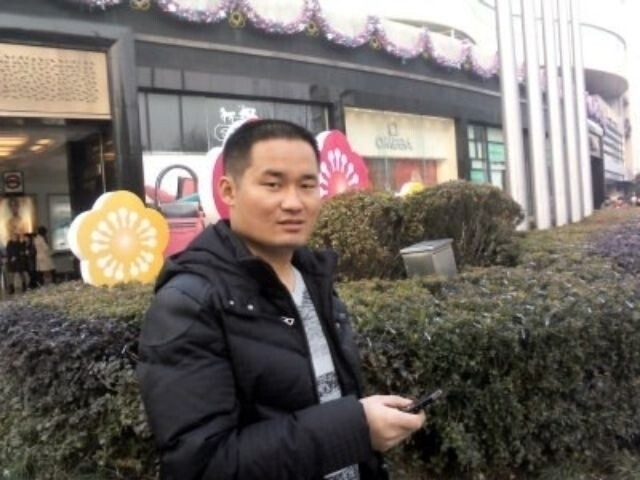 李李的第一张照片--香港987交友网
